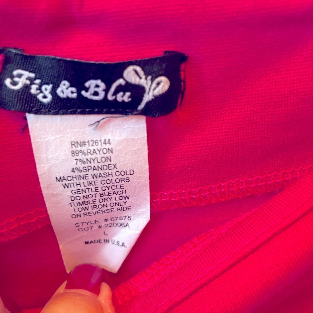 FUCHSIA PENCIL SKIRT WITH BACK ZIPPER SIZE LARGE NWT - Picture 4 of 6